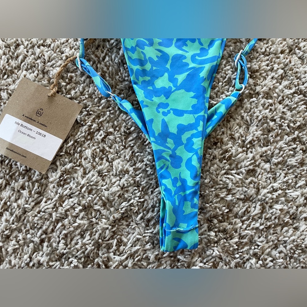 Stone Fox Swim Isle Bottom - Sz Small - Picture 3 of 6